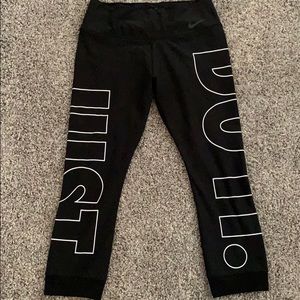 Nike leggings